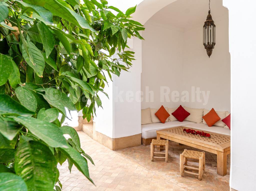 Superbe Riad de 5 chambres avec bel emplacement