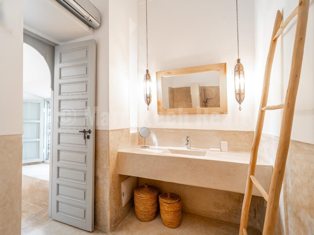 Superbe Riad de 5 chambres avec bel emplacement