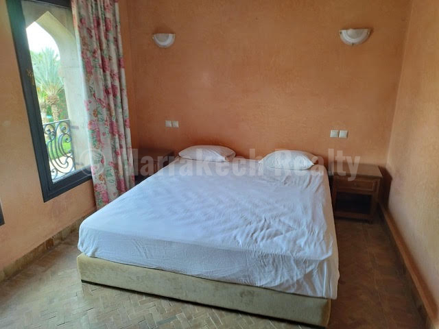 Stunning villa in the Amelkis golf course