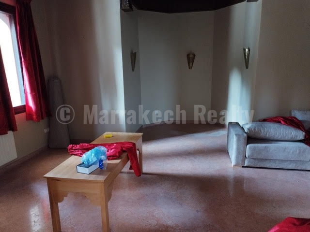 Stunning villa in the Amelkis golf course