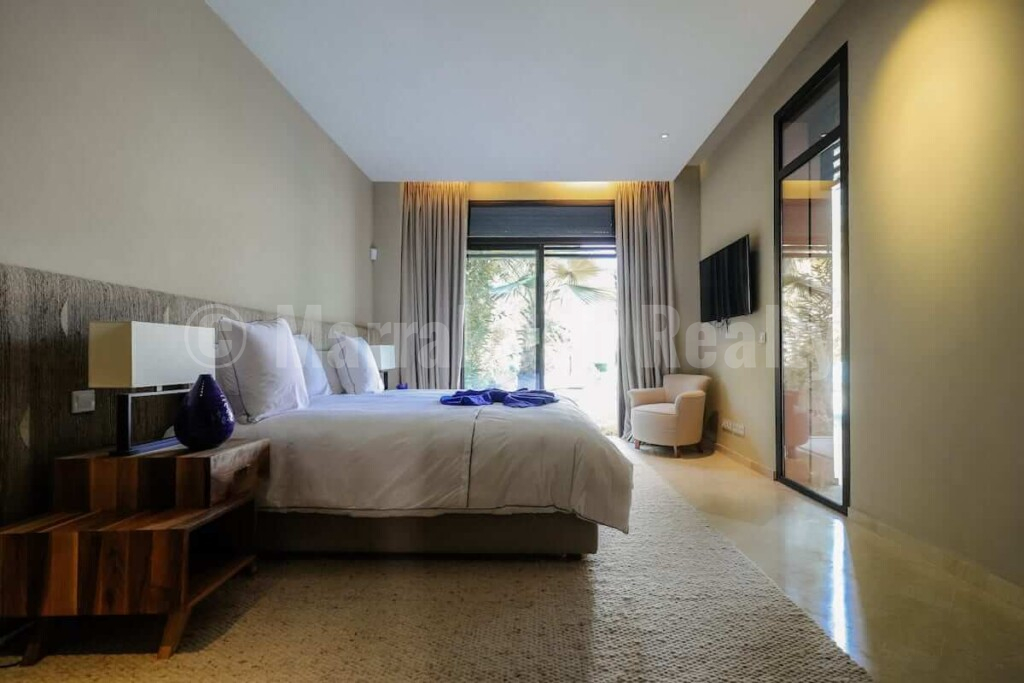 Upscale 3 bedroom villa in an exclusive golf domain