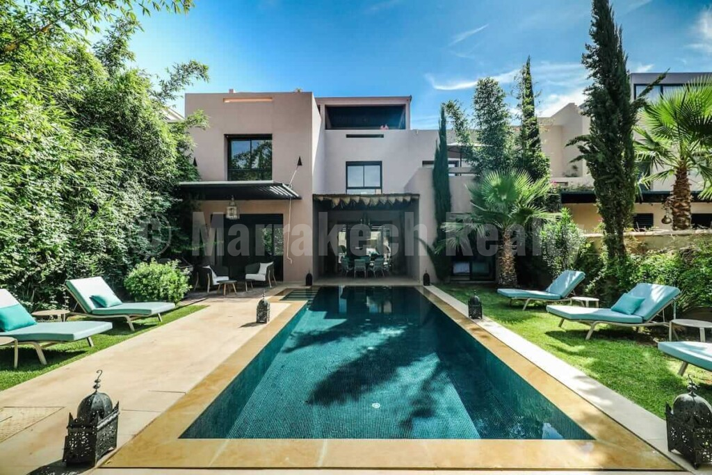 Upscale 3 bedroom villa in an exclusive golf domain