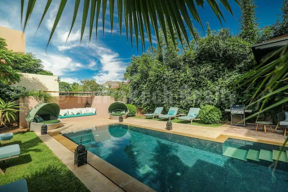 Upscale 3 bedroom villa in an exclusive golf domain