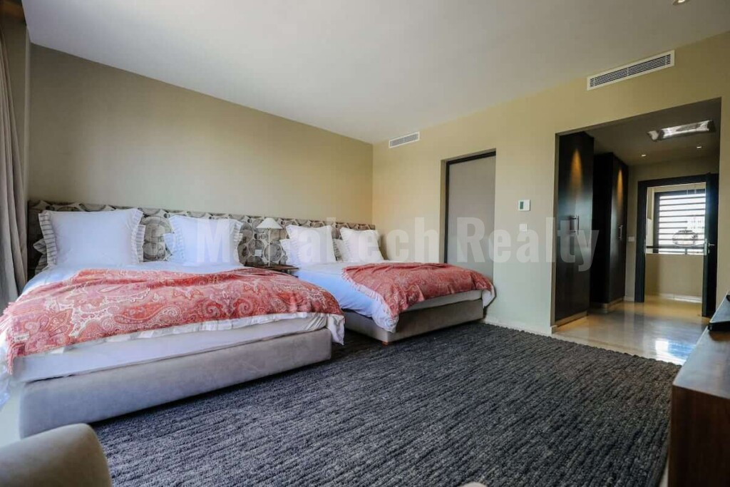 Upscale 3 bedroom villa in an exclusive golf domain