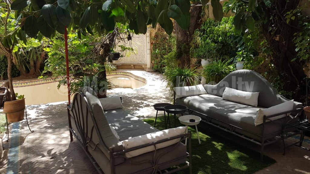 Charmante villa à rénover au coeur de Marrakech
