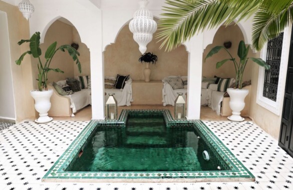 Charmant Riad de 4-5 chambres avec piscine chauffée
