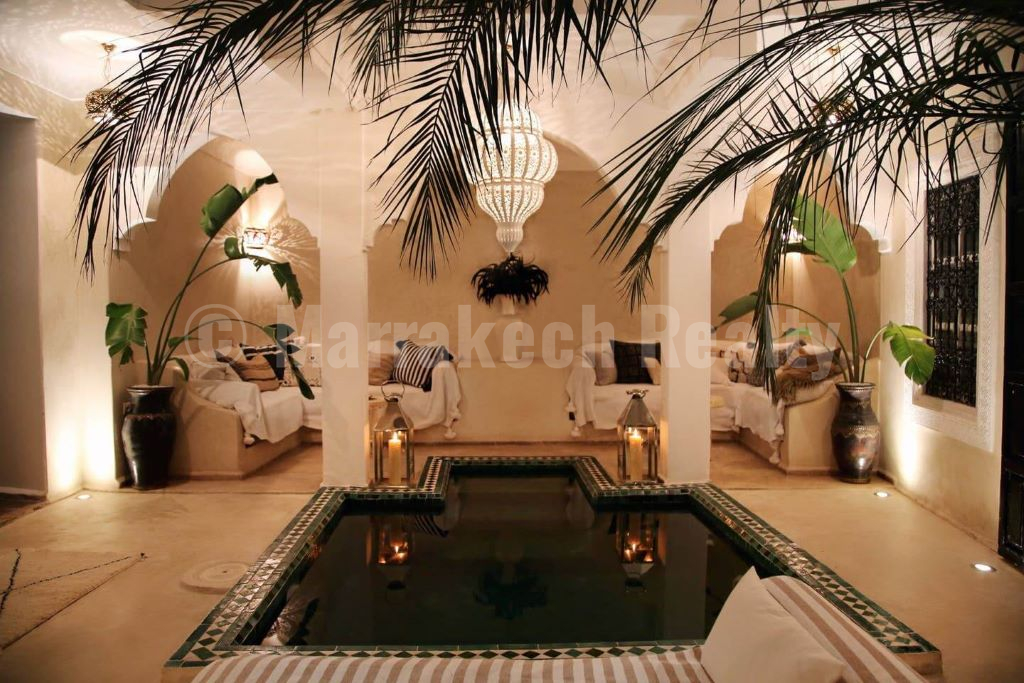 Charmant Riad de 4-5 chambres avec piscine chauffée