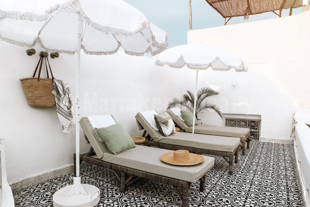 Charmant Riad de 4-5 chambres avec piscine chauffée