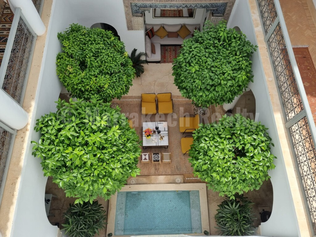 Exquisite 5 bedroom Riad with pool and hammam