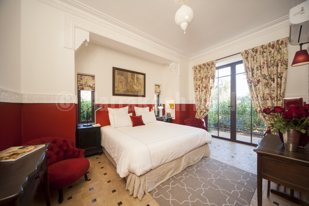 Delightful villa with awesome mountain views