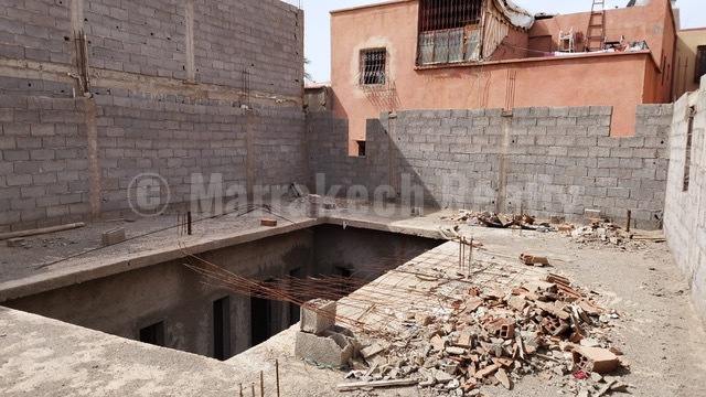 For sale titled riad to be completed, perfect for a guest house