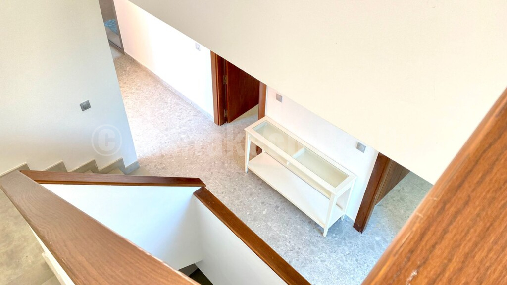 Standout new 4 bedroom villa with pool