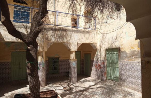 Lovely Riad to renovate with close car access