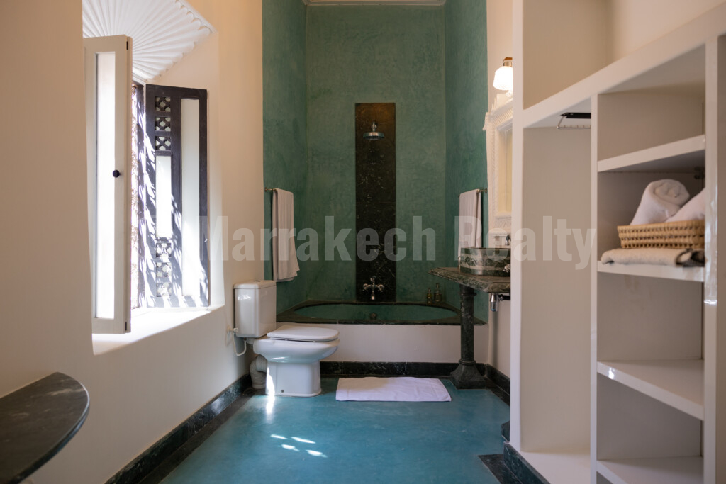 Standout 4 bedroom Riad with prime location