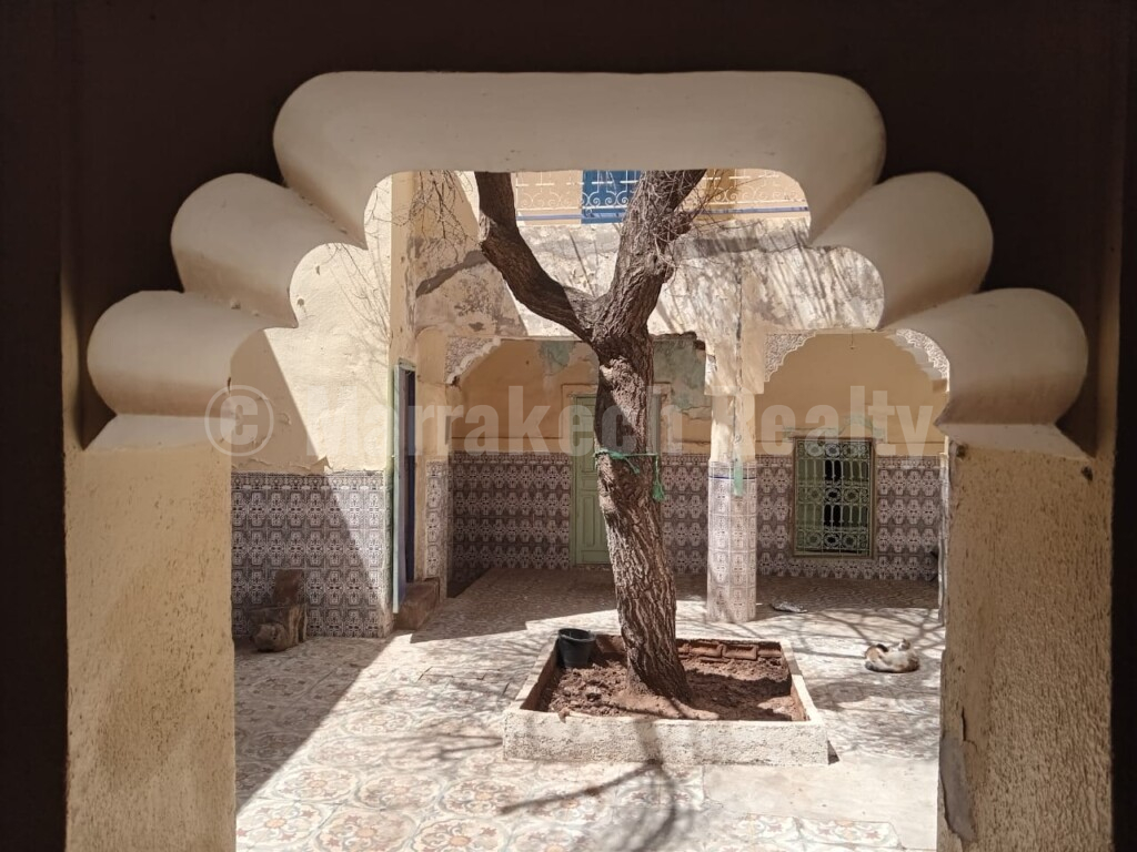Charmant Riad à rénover avec accès voiture proche