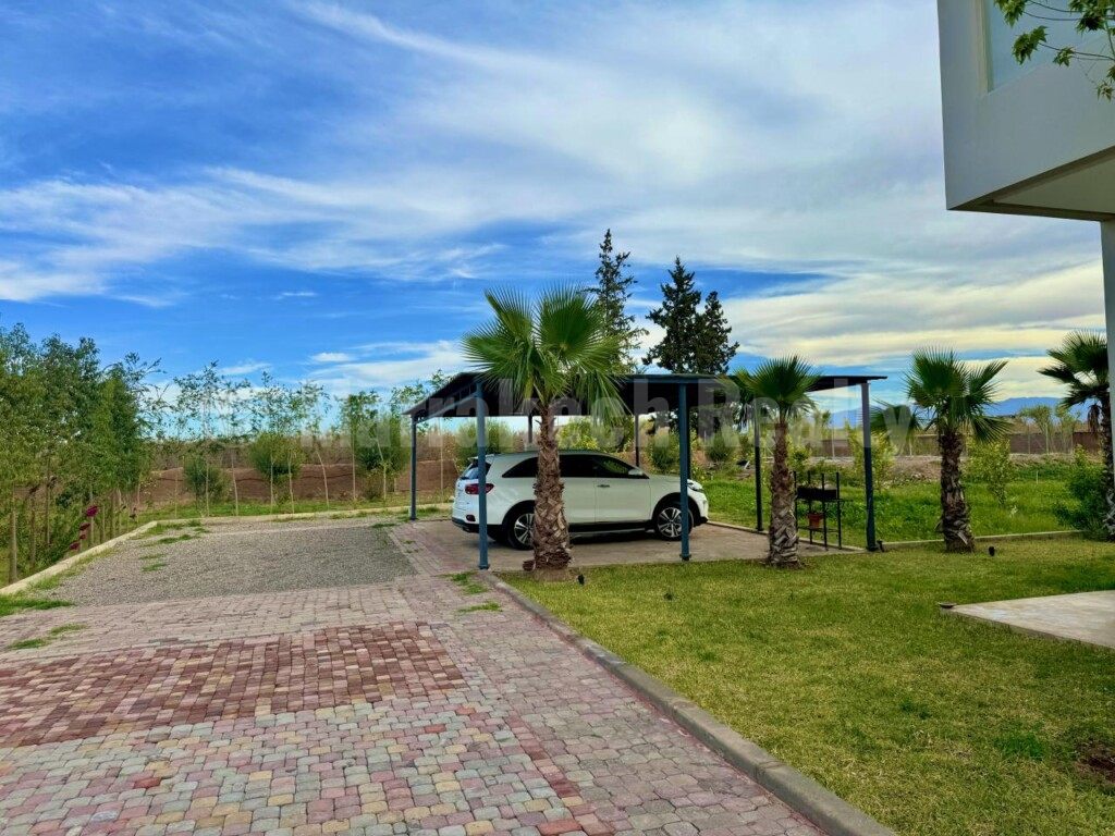 Luxury Farm for Long Term Rental on the Road to Fez
