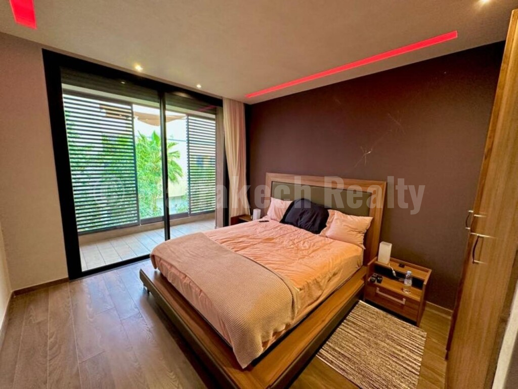 Modern 5 Bedroom Villa For Long Term Rental