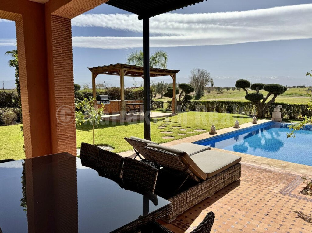 Villa on 1st Golf Line For Rent on the road of Ourika