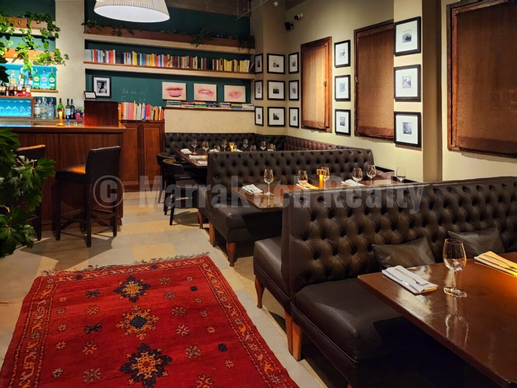 Well established restaurant with prime location