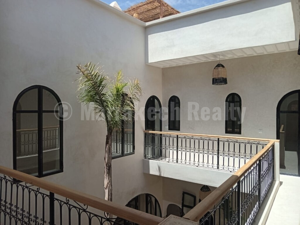 Handsome newly renovated 6 bedroom Riad