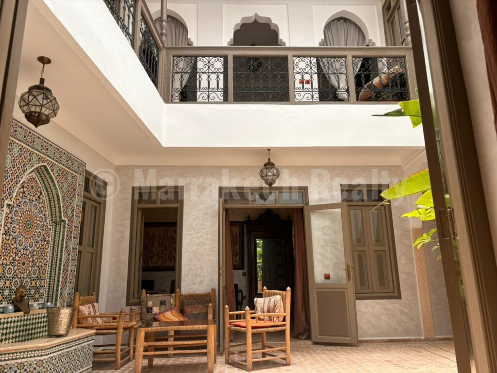 Charmant Riad de 5 chambres proche de Dar el Bacha