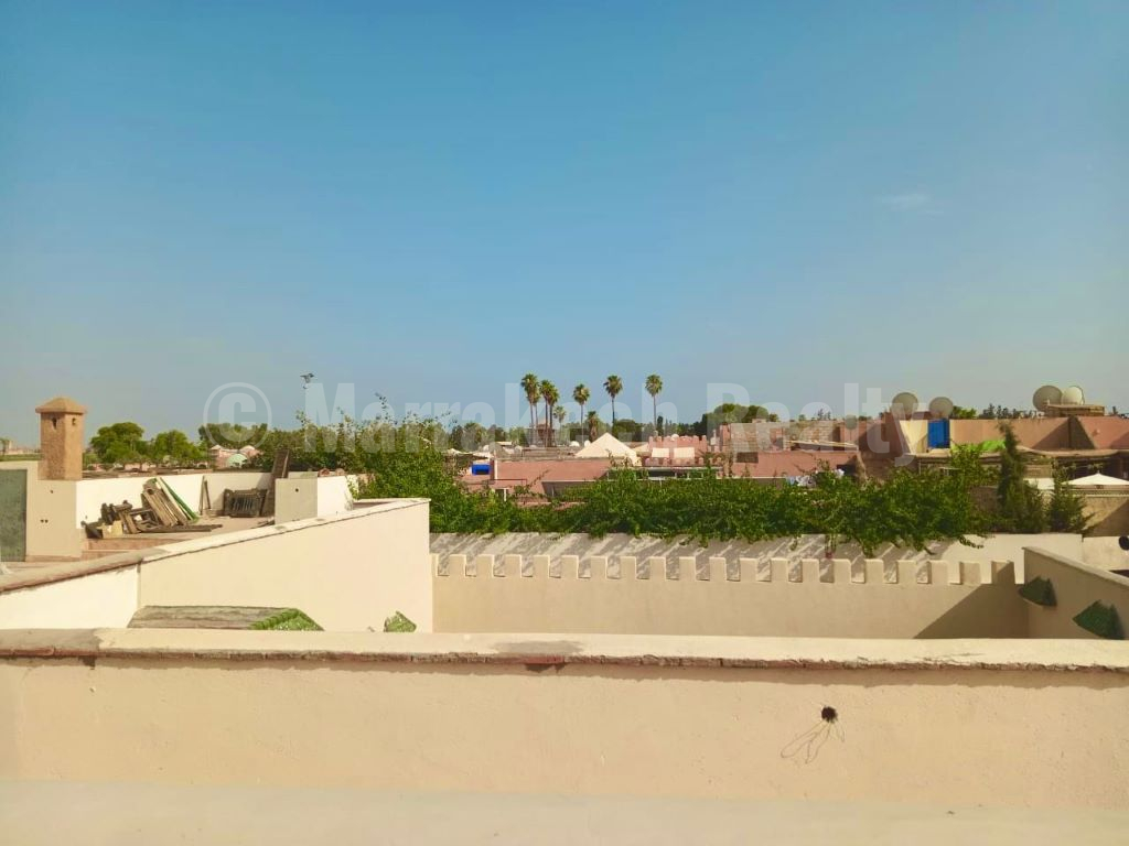 Beau Riad de 6 chambres en fin de rénovation: superbe opportunité!