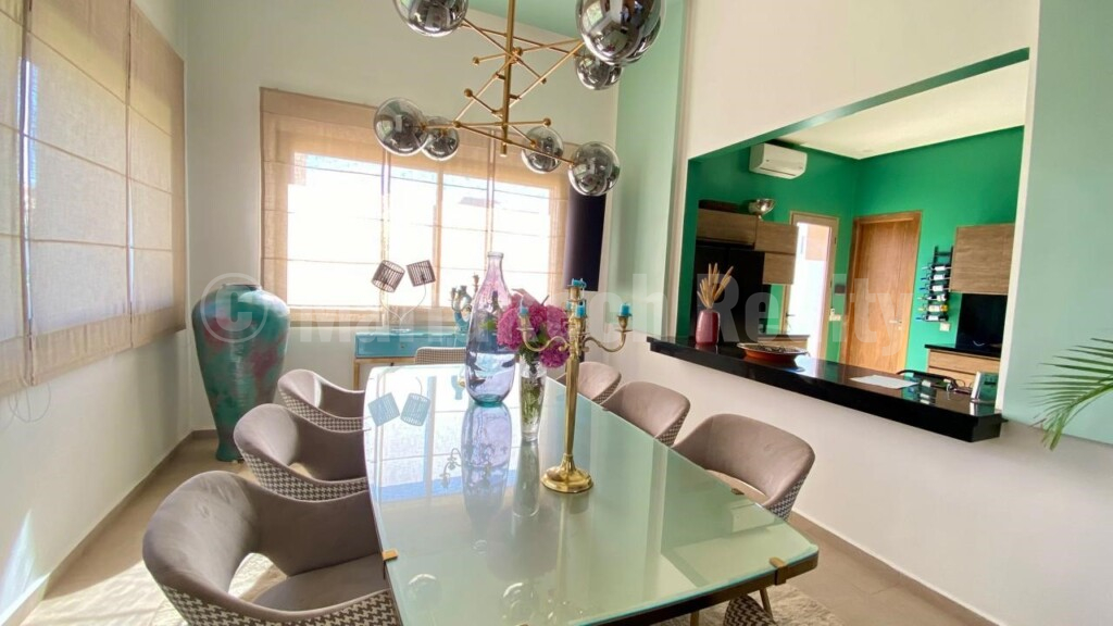 Modern 3 bedroom villa in a gated community