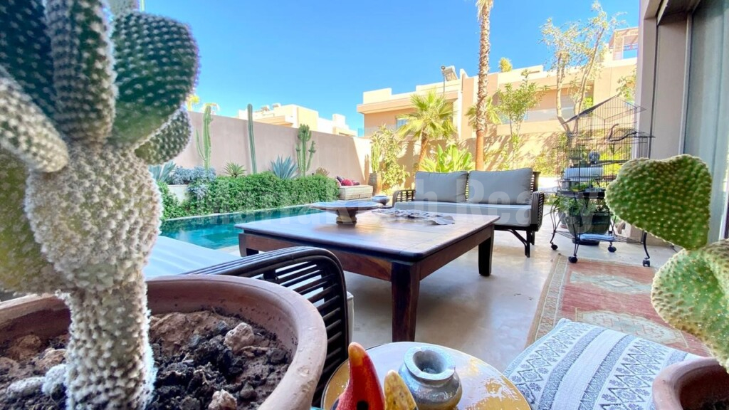 Modern 3 bedroom villa in a gated community