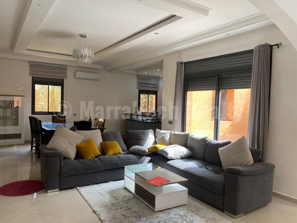 4 bedrooms villa overlooking the Atlas Mountains near Marrakech