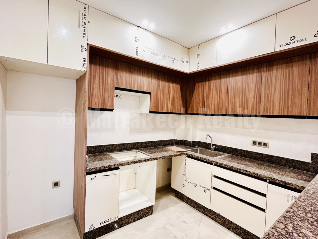 Handsome new 2 bedroom apartment in Essaouira