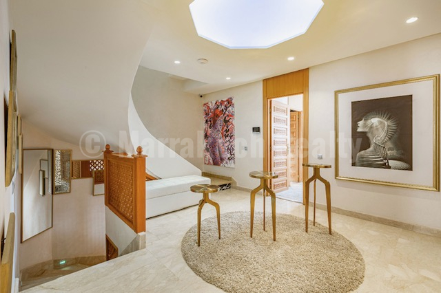 Beautiful 3 suites villa in a secure domain