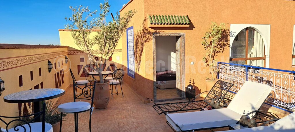 9 bedrooms riad for sale in the best neighborhood of Marrakech