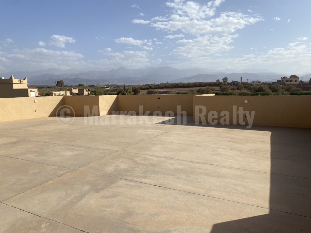 Beautiful new villa located 20 minutes from Marrakech
