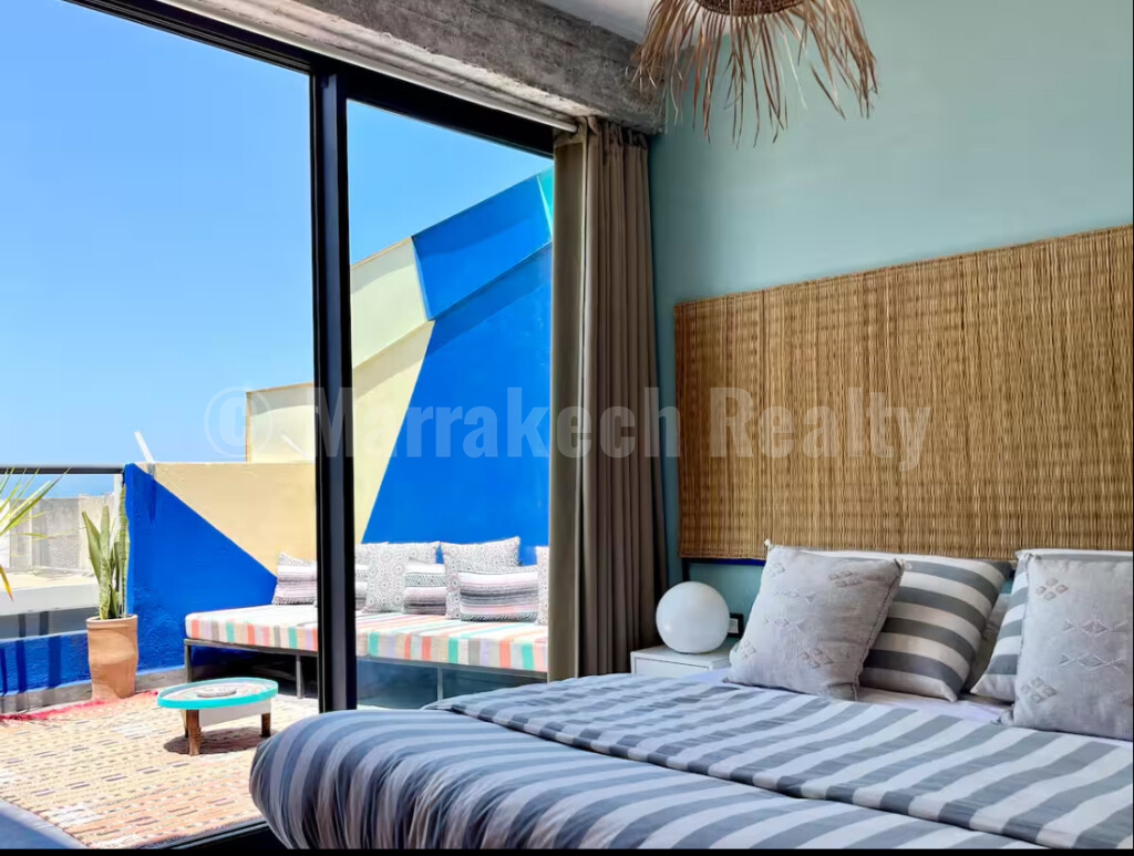 Magnificent Penthouse with sea View.