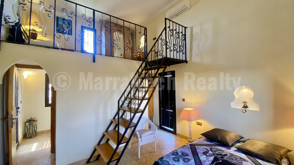 Tres belle villa avec piscine dans un domaine à 20 mn de Marrakech