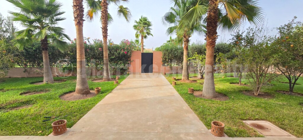 Villa contemporaine de 440 m2 avec belles prestations