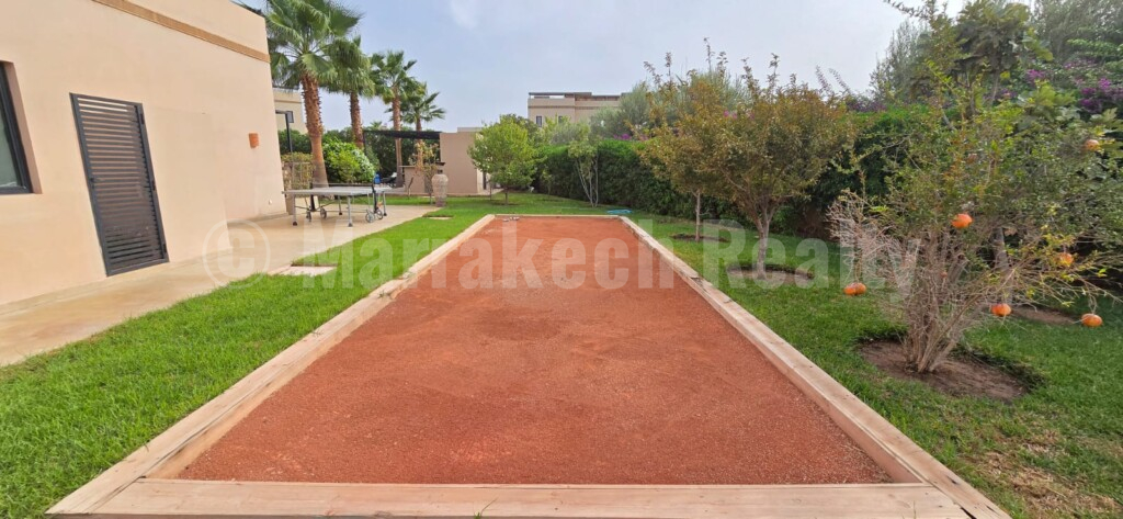 Villa contemporaine de 440 m2 avec belles prestations