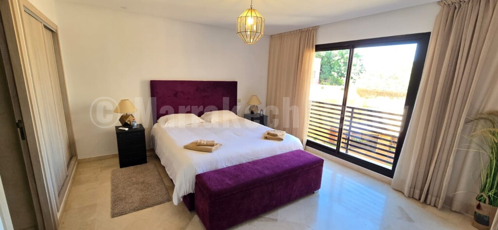 Superb 181 sqm duplex sold furnished at Hivernage