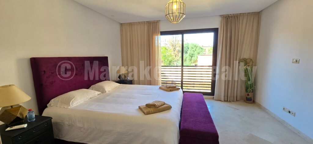 Superb 181 sqm duplex sold furnished at Hivernage