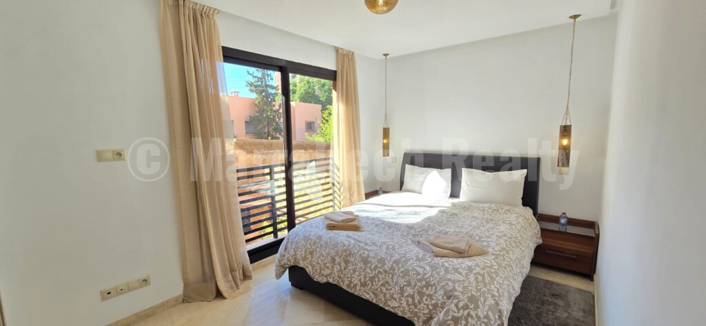 Superb 181 sqm duplex sold furnished at Hivernage