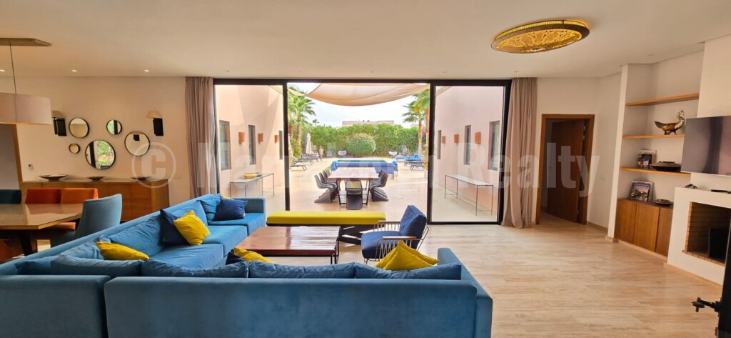 Villa contemporaine de 440 m2 avec belles prestations