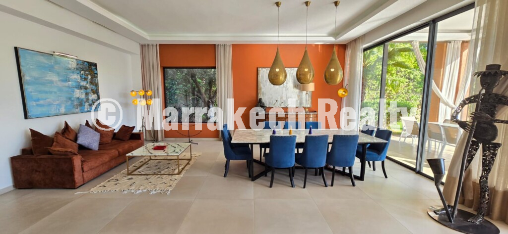 Sublime single-storey villa with 5 suites and a large swimming pool