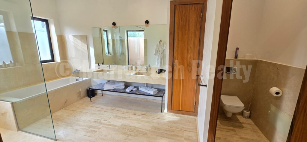 Villa contemporaine de 440 m2 avec belles prestations