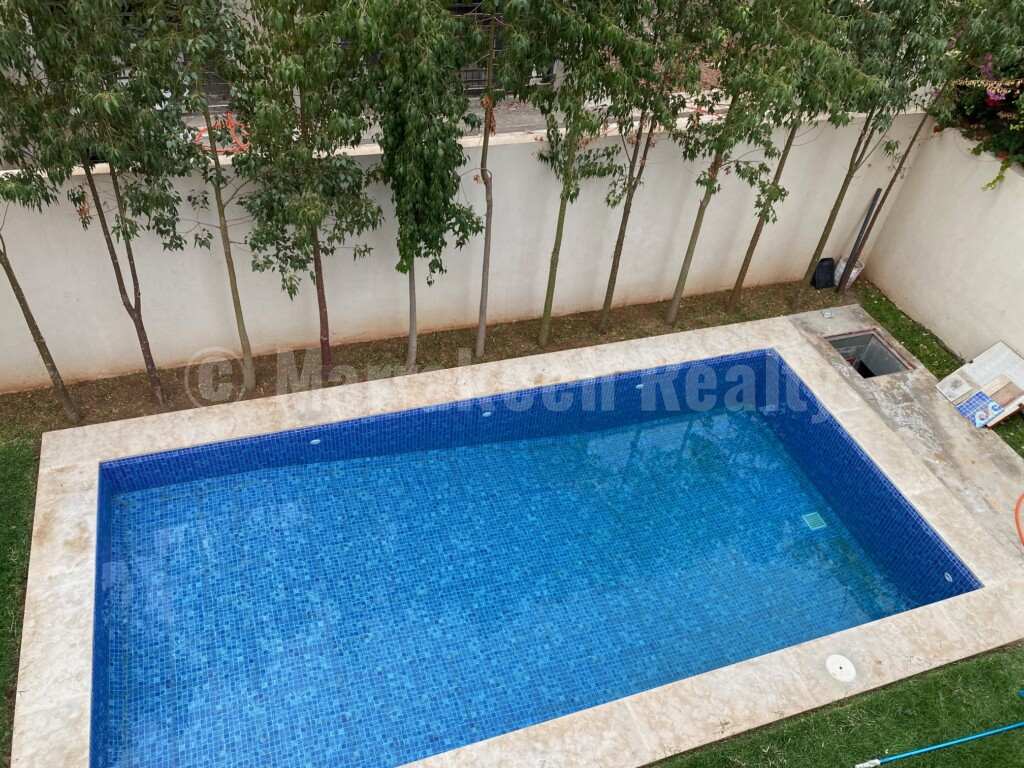Villa neuve contemporaine avec piscine quartier Agdal