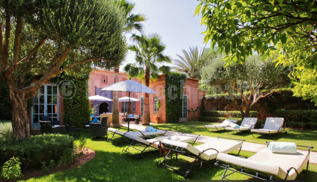 Villa Lakhdar – 4 chambres – jardin et piscine sans vis-à-vis