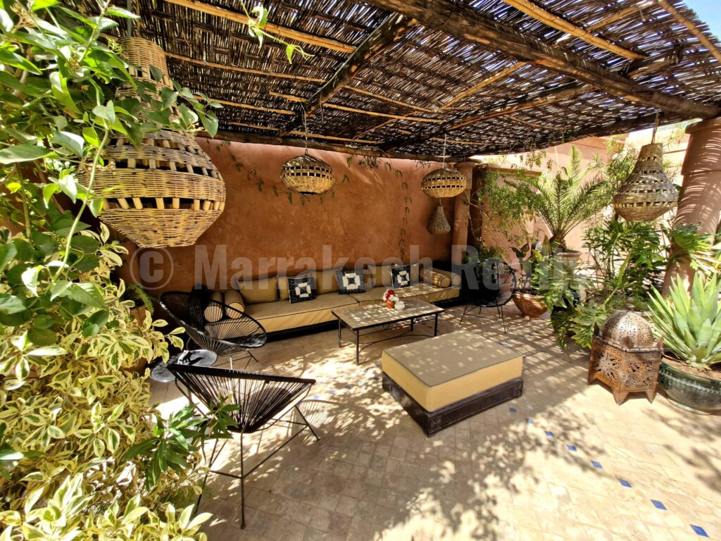 Villa La porte au lion – 3 chambres – grand jardin et grande piscine sans vis-à-vis