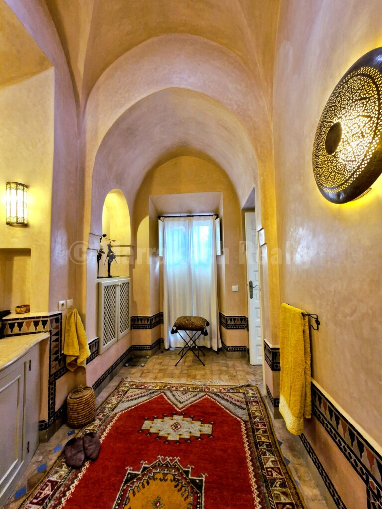 Villa La porte au lion – 3 chambres – grand jardin et grande piscine sans vis-à-vis