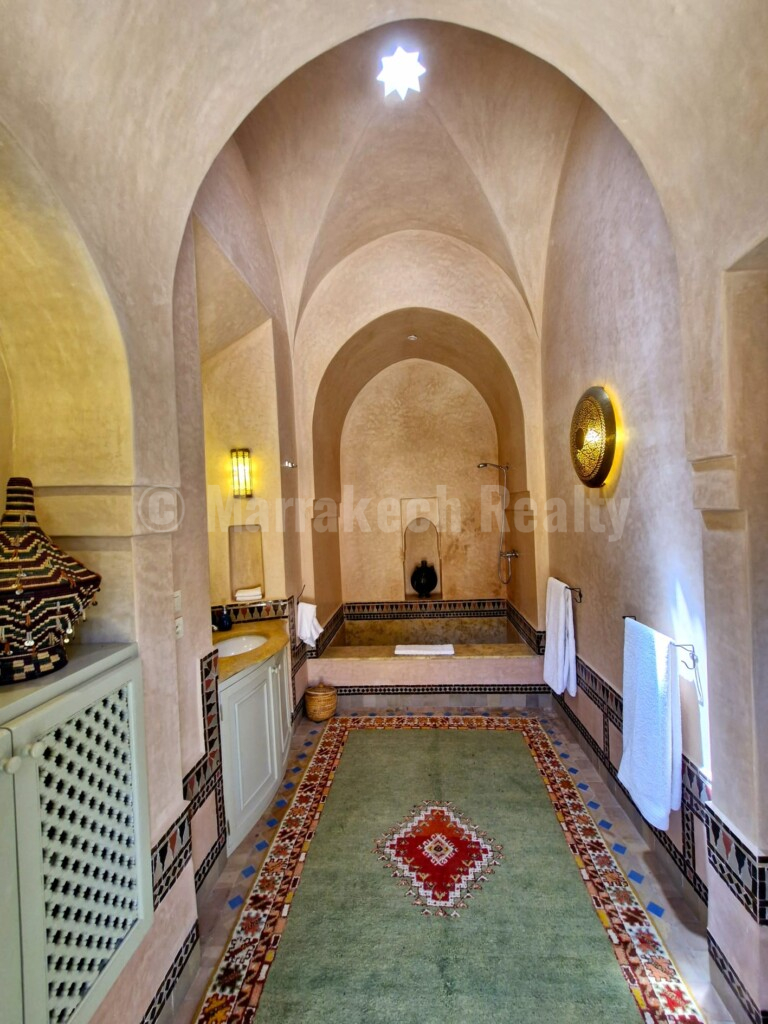 Villa La porte au lion – 3 chambres – grand jardin et grande piscine sans vis-à-vis