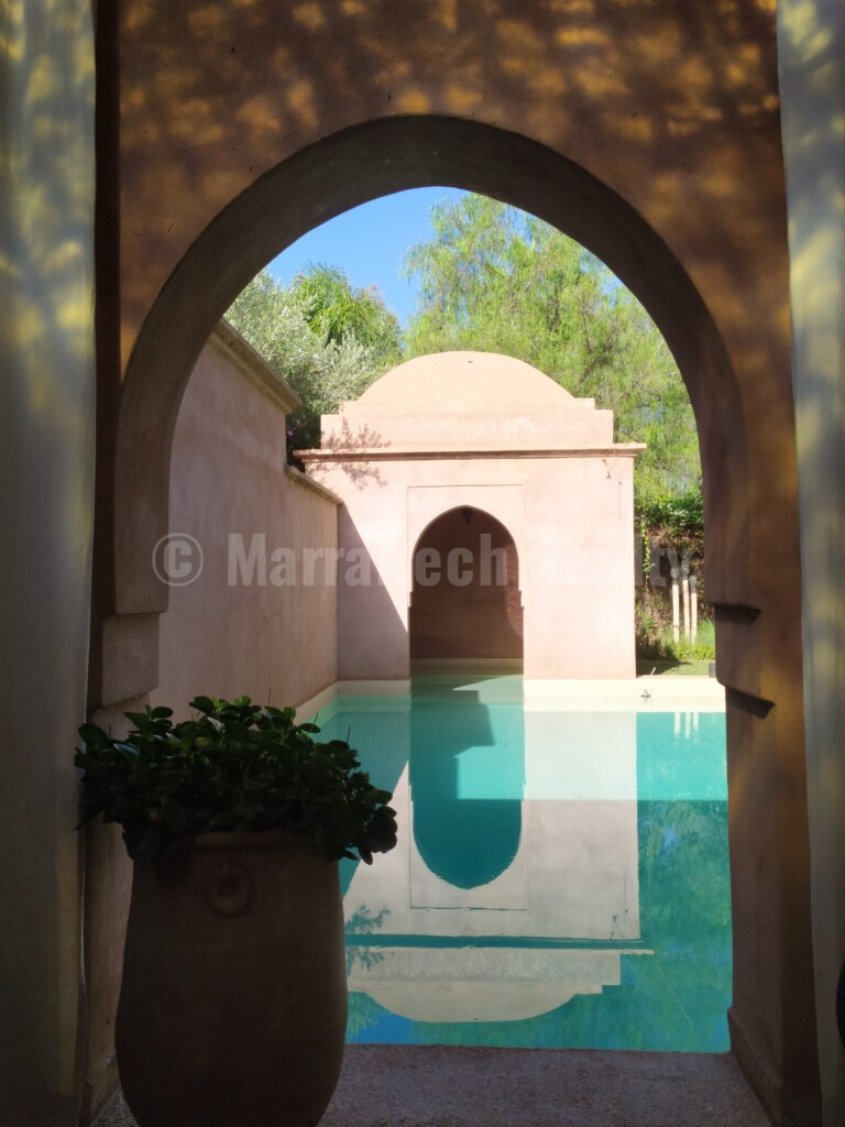 Villa La porte au lion – 3 chambres – grand jardin et grande piscine sans vis-à-vis