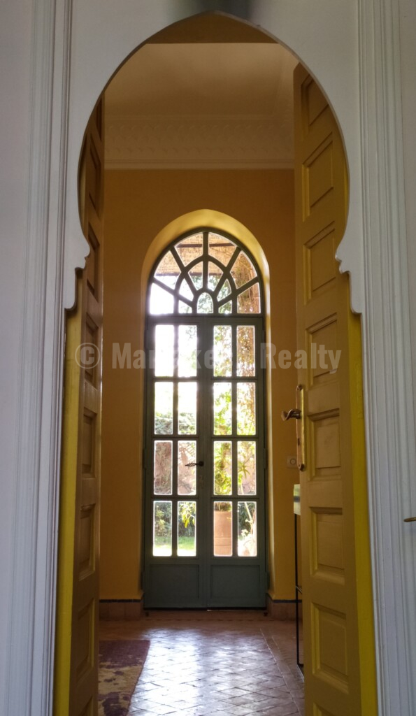 Villa La porte au lion – 3 chambres – grand jardin et grande piscine sans vis-à-vis